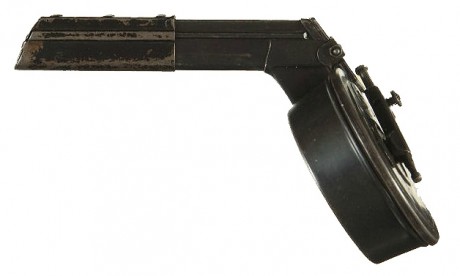 Hace unos días encontré por casualidad en una web extranjera un arma a la venta que hacía muchos años 92