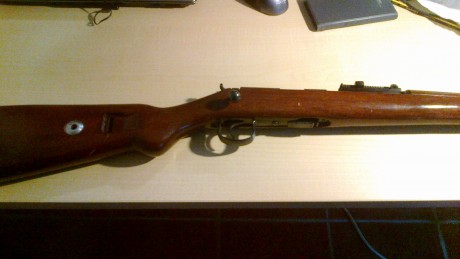 Cambio carabina J.W. 22lr de cerrojo y revolver Llama Comanche 22lr de 6 pulgadas con cacha anatómica 12