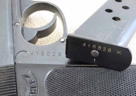 Hace unos días encontré por casualidad en una web extranjera un arma a la venta que hacía muchos años 61