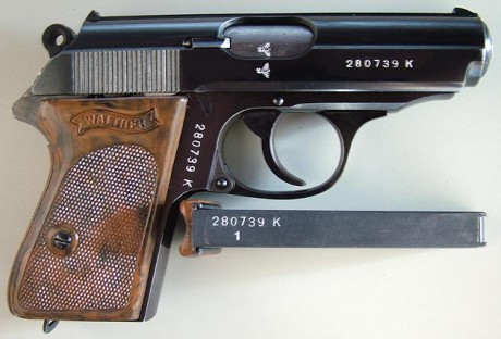 Hace unos días encontré por casualidad en una web extranjera un arma a la venta que hacía muchos años 60