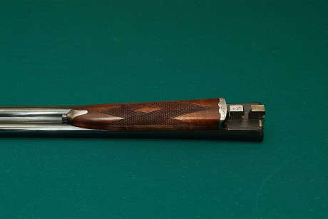 Hola  a todos, 

Vendo esta paralela marca Ignacio Ugartechea mod 75ex, cal. 12, con expulsores y valvulas 11
