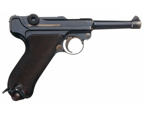 Hace unos días encontré por casualidad en una web extranjera un arma a la venta que hacía muchos años 92