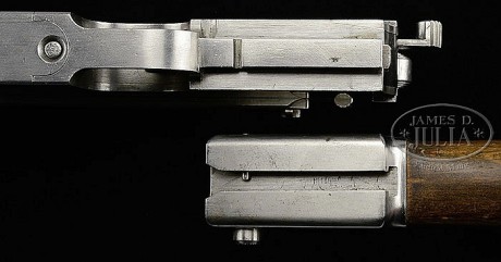 Hace unos días encontré por casualidad en una web extranjera un arma a la venta que hacía muchos años 131