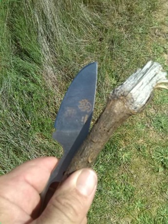 Os presento este pequeño cuchillo que a pesar de su tamaño y supuesta simpleza es de gran utilidad y tiene 31