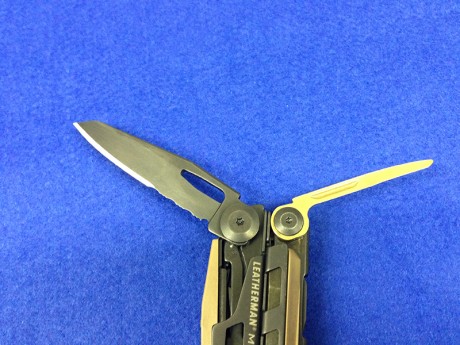 VENDIDA!!!!
Hola:
Vendo Leatherman MUT Black.
en las fotos he puesto la WAVE para que veáis la diferencia 110