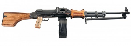 Hace unos días encontré por casualidad en una web extranjera un arma a la venta que hacía muchos años 70