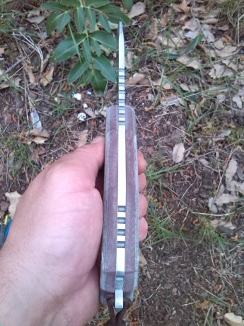 Aunque tenía preparados otros reportajes personales de mis cuchillos para mostraros he cambiado de parecer 12