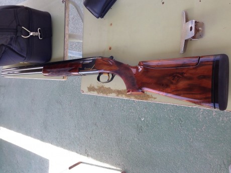 Esta tarde gracias a un amigo he podido realizar el sueño de cualquier admirador de la marca Browning 62