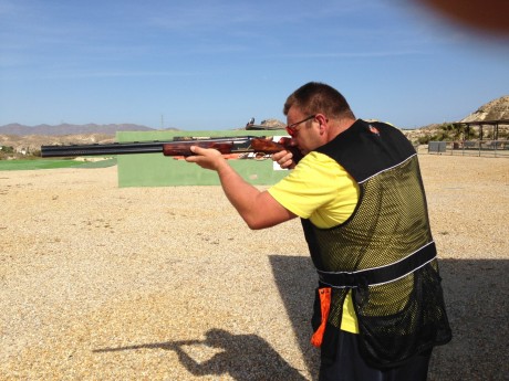 Esta tarde gracias a un amigo he podido realizar el sueño de cualquier admirador de la marca Browning 71