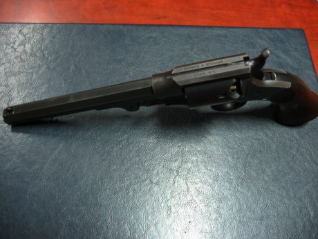 Vendo revolver Rogers Spencer fabricado por Feinwerkbau, al precio de 750,- mas los gastos de envío, con 02