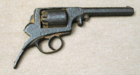 Hace unos días encontré por casualidad en una web extranjera un arma a la venta que hacía muchos años 70