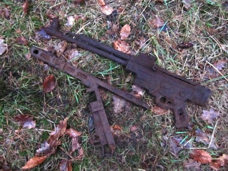 Hace unos días encontré por casualidad en una web extranjera un arma a la venta que hacía muchos años 50
