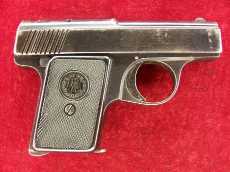 Hace unos días encontré por casualidad en una web extranjera un arma a la venta que hacía muchos años 171