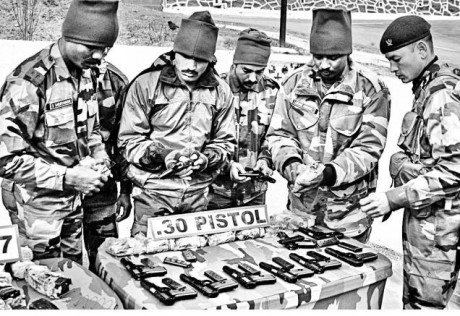 Hace unos días encontré por casualidad en una web extranjera un arma a la venta que hacía muchos años 30