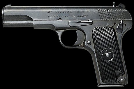 Hace unos días encontré por casualidad en una web extranjera un arma a la venta que hacía muchos años 100