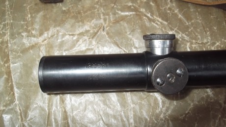 Hola, 

Os pongo estas fotos de un visor para SVT-40... ¿que os parece el mismo... que me contais de él..., 62