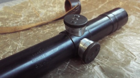 Hola, 

Os pongo estas fotos de un visor para SVT-40... ¿que os parece el mismo... que me contais de él..., 60