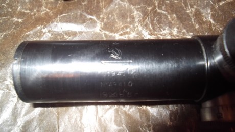 Hola, 

Os pongo estas fotos de un visor para SVT-40... ¿que os parece el mismo... que me contais de él..., 82
