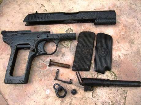 Hace unos días encontré por casualidad en una web extranjera un arma a la venta que hacía muchos años 130