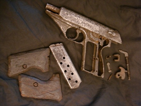 Hace unos días encontré por casualidad en una web extranjera un arma a la venta que hacía muchos años 20