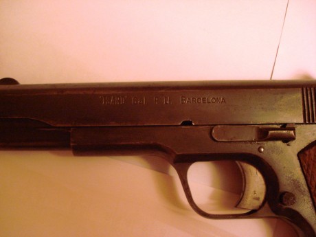 Hace unos días encontré por casualidad en una web extranjera un arma a la venta que hacía muchos años 12
