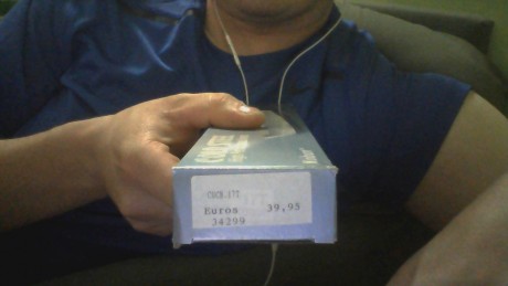 Llevo con esta pieza metida en la cabeza hace tiempo y como se acerca mi cumpleaños pues tengo hueco en 10
