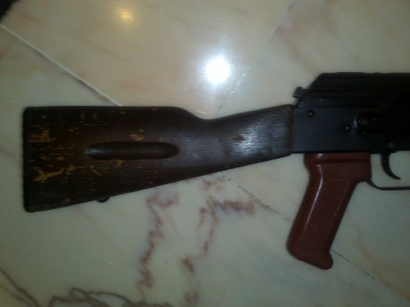 Muy buenas ,vendo un ak74  de fabricacion bulgara inutilizado , en muy buen estado de conservacion ,cal 12