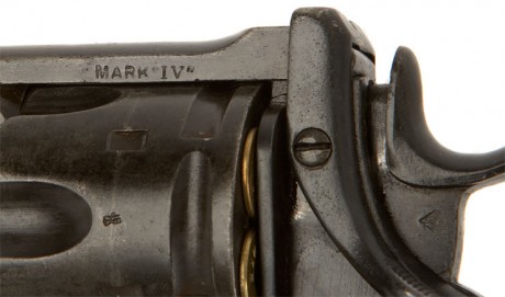 Hace unos días encontré por casualidad en una web extranjera un arma a la venta que hacía muchos años 71