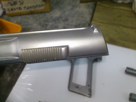 Hola,acabo de adquirir una astra 400 en la subasta de mi zona y tengo una duda,esta pistola no tiene ningun 32