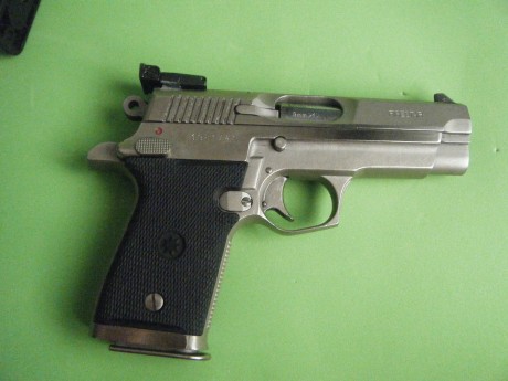 Se vende, por no usar, esta bella joyita perteneciente a mi colección, de la marca Star, modelo Firestar, 02