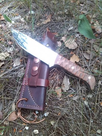 Os presento este cuchillo y la prueba realizada a esta pieza del artesano madrileño Guillermo Garcia (Garcimonte). 02