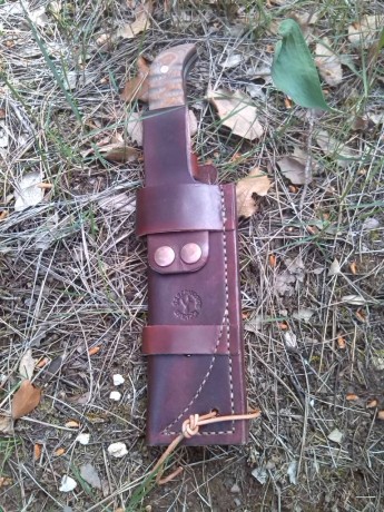 Os presento este cuchillo y la prueba realizada a esta pieza del artesano madrileño Guillermo Garcia (Garcimonte). 12
