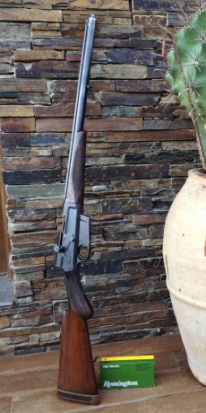 Rifle Express, calibre 9.3x74. Marca Barella 
Rifle de cerrojo calibre 6.5x57. Marca Jeffery´s

Rifles 20