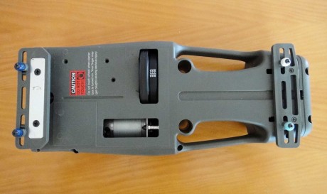 Un amigo que no se maneja con internet vende este coche radio control marca SOCIATES CON MOTOR NAVAROSSI 30