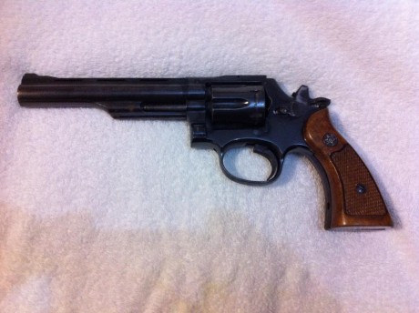 Vendo revolver Llama Comanche inutilizado en muy buen estado. 200€, el precio se puede negociar.
Inutilización 10