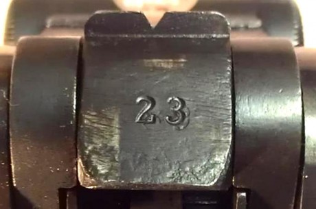 Hola a todos, soy nuevo en él foro y me gustaría que algún experto opinase sobre la luger que tengo en 30