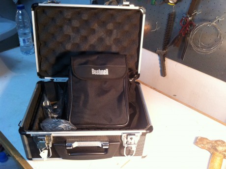 Vendo Telescopio BUSHNELL Spacemaster 15-45x50 a 45º 
Prácticamente nuevo. Precio 190 € 00