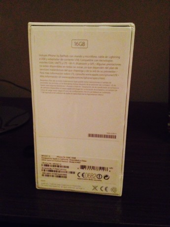 Vendo  Iphone 5 S, nuevo a estrenar, no esta abierta la caja. Es de la compañía  Vodafone.
 Solo esta 12