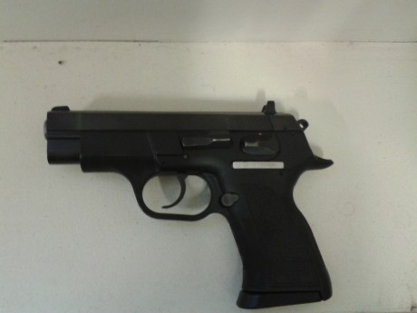 Se vende pistola SPS COMPACT SPII, como nueva, con dos cargadores.
Tfno. contacto 629604721 01
