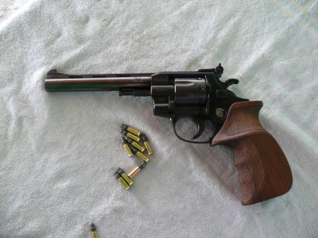 Hola
Me estoy sacando el material que tengo, ya me queda poco, y me quedare solo con una arma corta y 41