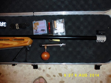 Hola, vendo este rifle por no usar. Pido 900 euros más portes. Adjunto fotografías. Si alguno quiere alguna 11