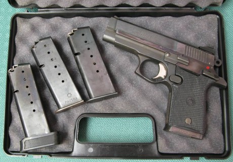 Se vende Star Firestar M-43, con tres cargadores.
El arma está guiada en A pero se puede guiar en F.
150 01