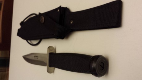 Hola compañeros,me gustaría que me ayudarais a saber mas sobre este cuchillo Aitor,me estoy desaciendo 21