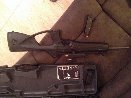 Hola compañeros, si no se tuerce la cosa, en un par de semanas tendre un beretta cx4 storm 9 mm Pb que 90