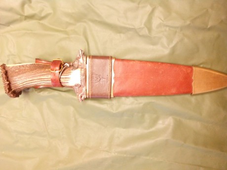 buenas tardes compañeros, tengo una gran duda y esque quiero poner a la venta dos cuchillo de la prestigiosa 71