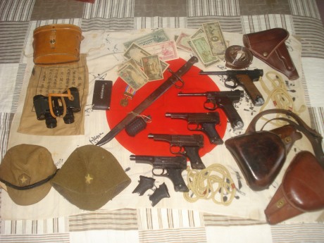 hola,os enseños mi pequeña coleccion de la batalla de iwo jima.un saludo 140