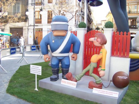 Bueno gente aquí os dejo unas fotos de las fallas 2010 para los que sois de fuera que veais un poco el 30