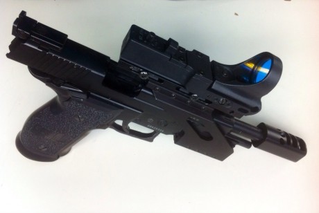 Pues eso pongo a la venta esta pistola Open de CO2 ideal para la práctica de IPSC totalmente nueva, solo 01