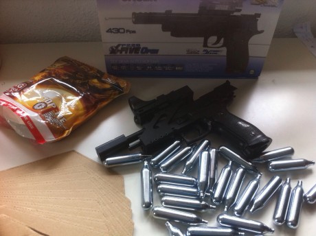 Pues eso pongo a la venta esta pistola Open de CO2 ideal para la práctica de IPSC totalmente nueva, solo 00