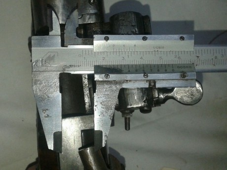 Hola a todos.
Tengo una duda con esta pistola, sus marcajes, y su sistema de cierre, y, quería que si 20
